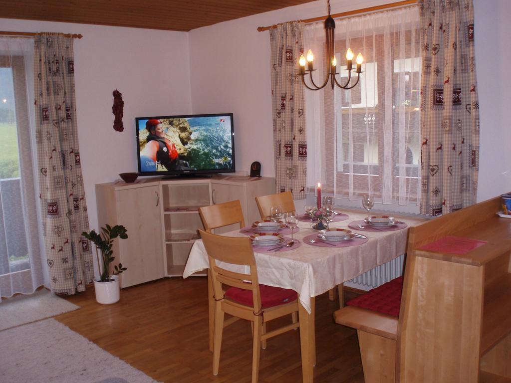 Ferienwohnungen - Haus Zierl Reith bei Kitzbühel Стая снимка